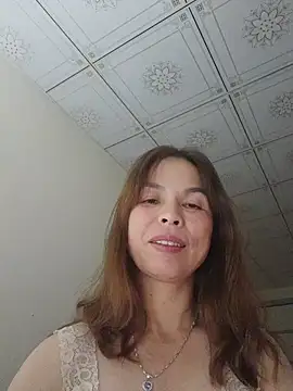 -Tevi- live cam on StripChat