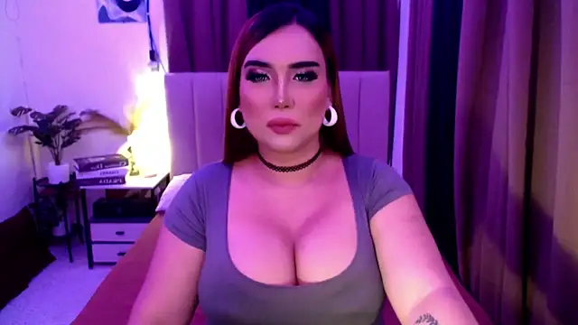 xxbigCOCKmollyxx live cam on StripChat
