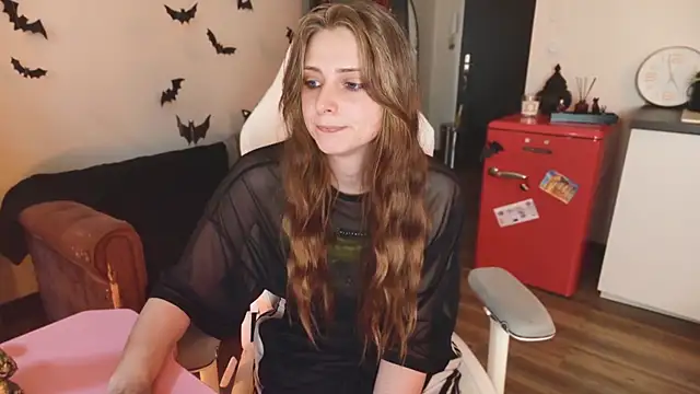 Celeste_Off live cam on StripChat