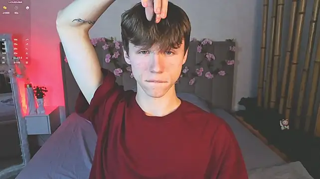 cuMte_boy live cam preview