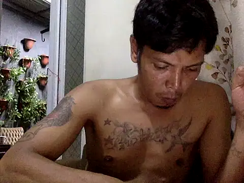 Live webcam of eddy_888
