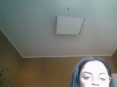 ITALIANASISIXX live cam on StripChat