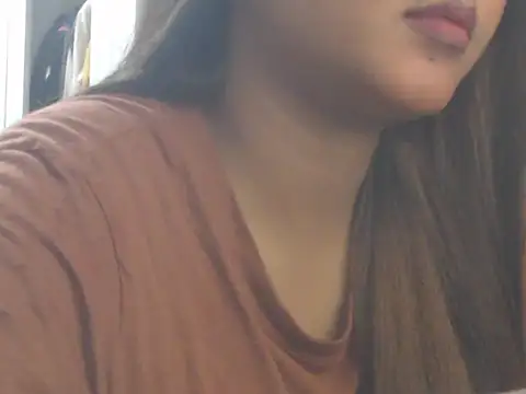 NancyRuvi live cam preview