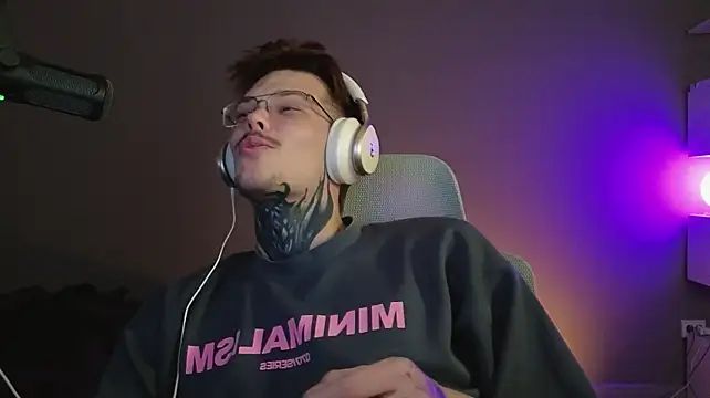 DENIS_HERE