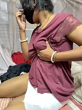 Horny_chubby_girl_ live cam on StripChat