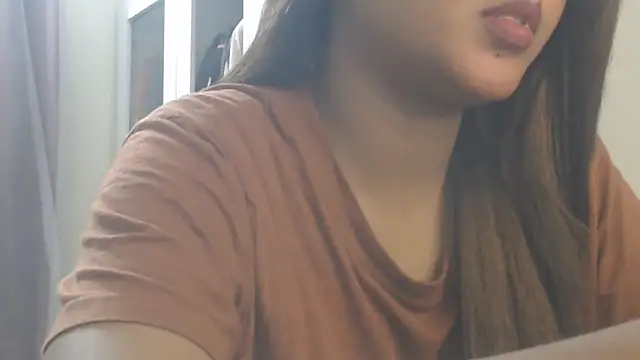 NancyRuvi live cam on StripChat