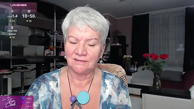 roxana_brooks live cam on StripChat