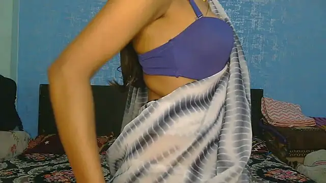 Aarti_misty71 live cam on StripChat
