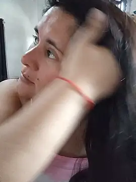 Clara_Arg live cam on StripChat