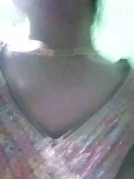 Hot-Nisha01 live cam on StripChat