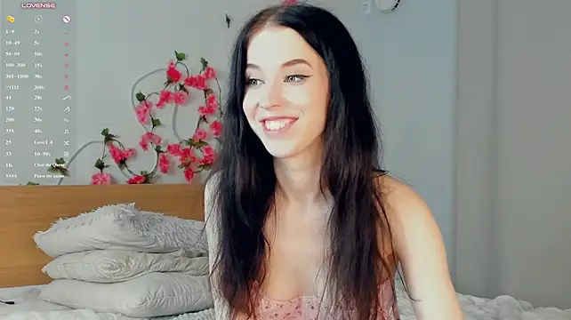 CleotildePiel live cam on StripChat