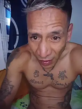 Elmono__1 live cam on StripChat