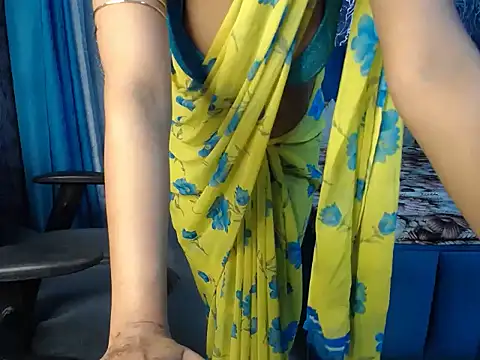 Tokiyo_xo live cam on StripChat