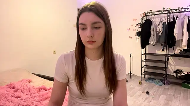JuleCawood live cam on StripChat
