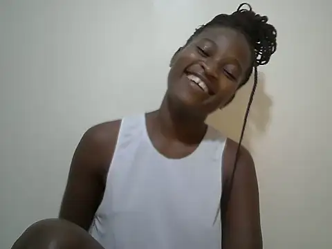 queen_annie7 live cam on StripChat