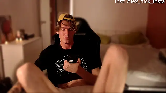 Alex_Nick_