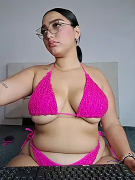 Mia_em