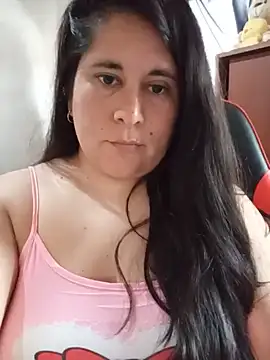 Clara_Arg live cam on StripChat