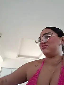 Mia_em