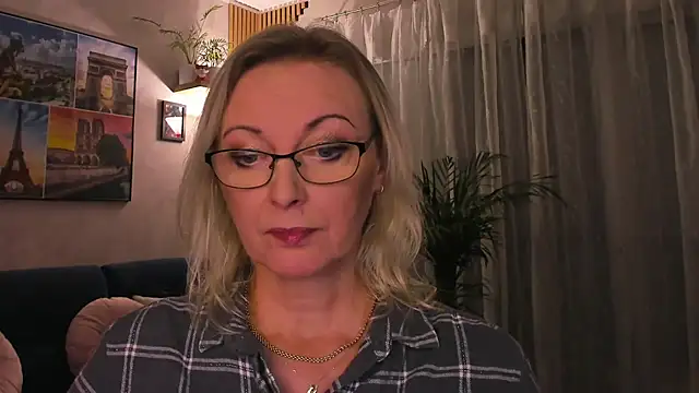 vanessa_chat