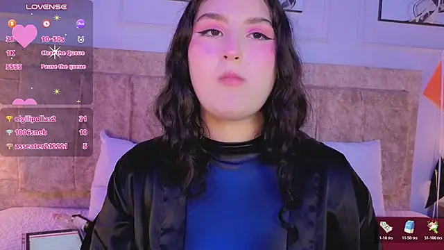 zoe_moon__