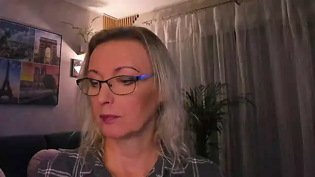 vanessa_chat