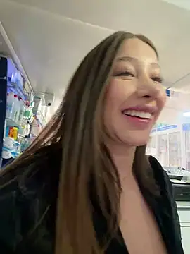 roouse live cam preview
