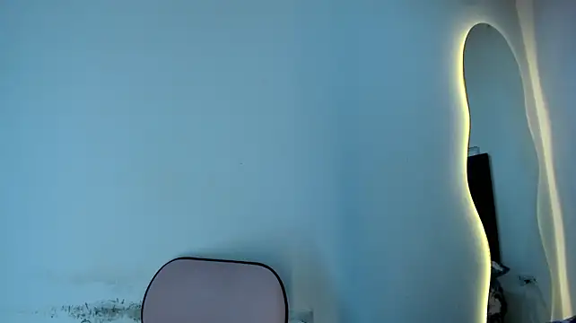 BustyGlow