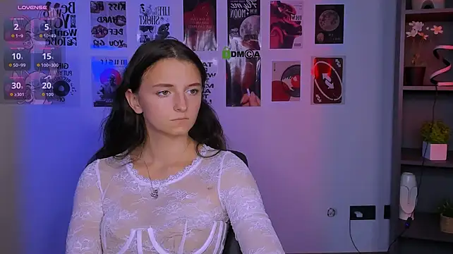 Caroline_honeyy
