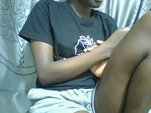 Tish_Leylah
