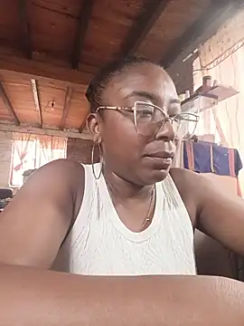 ChanneldelaCroix live cam on StripChat