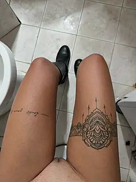 Thegirlofthemirror