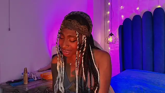 Queen_perla_