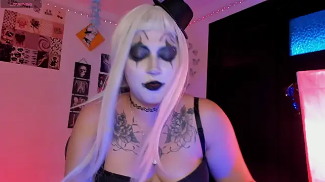 Kora_Red69