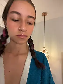 Chloe_Key