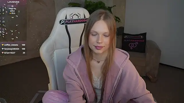 charlotte_dreams (F young) - sexy dance
