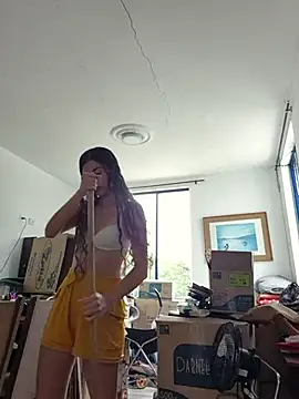 IrisBound live cam on StripChat