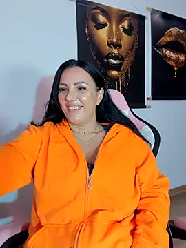 ReiyaRey live cam on StripChat