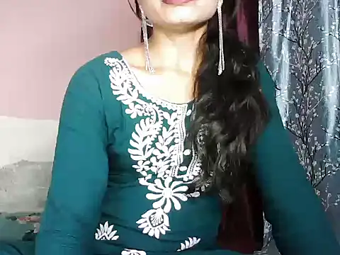 Annaya_Rajput live cam on StripChat