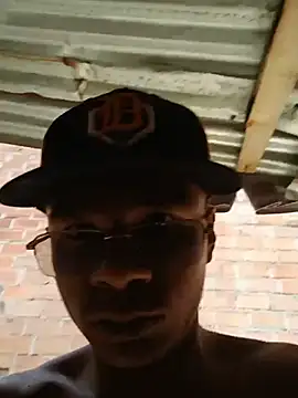 flaco_vergoon live cam on StripChat