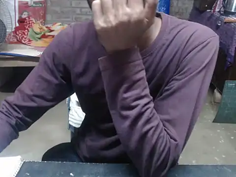 ThethunderPo live cam on StripChat