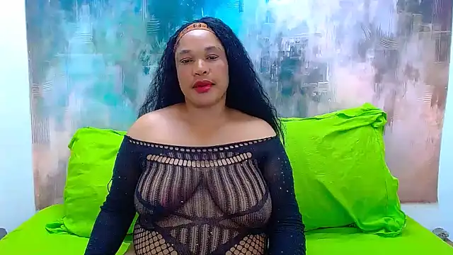 LuxeBBWxx2 live cam on StripChat