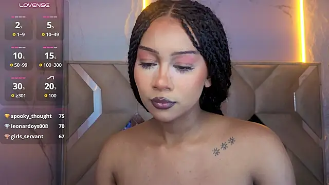 brenda_a_ live cam on StripChat