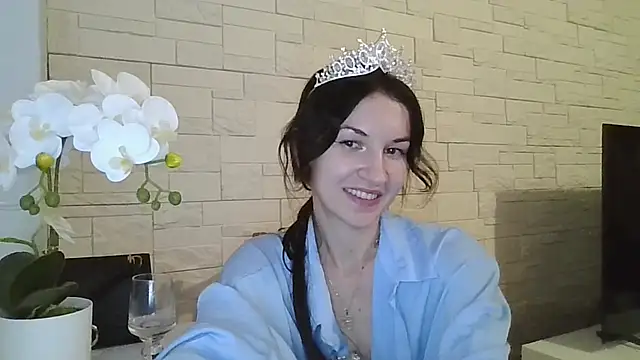JuliaLovely live cam on StripChat