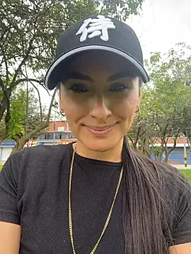 velvetlunaa_