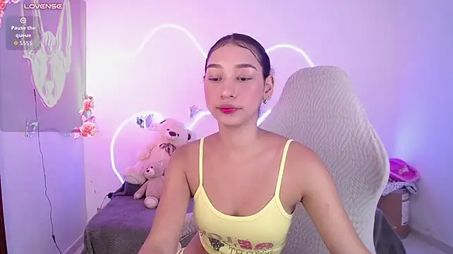 mia_cute_girl