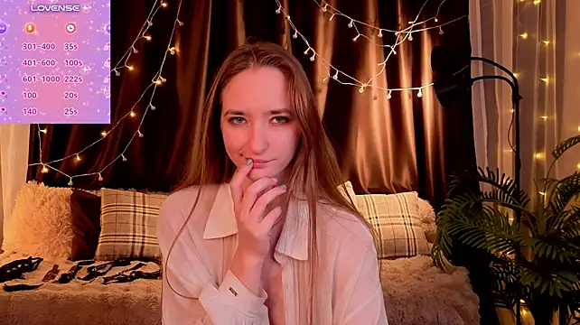 SoftMilles live cam on StripChat