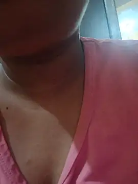 Stream-Bild von bhuvana_kannada auf Stripchat
