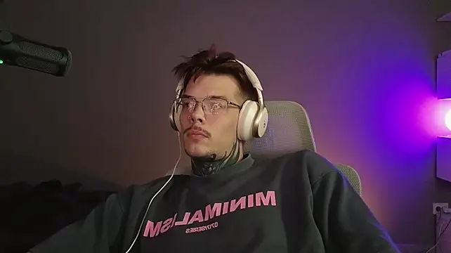 DENIS_HERE