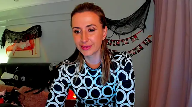 PassionGlow live cam on StripChat